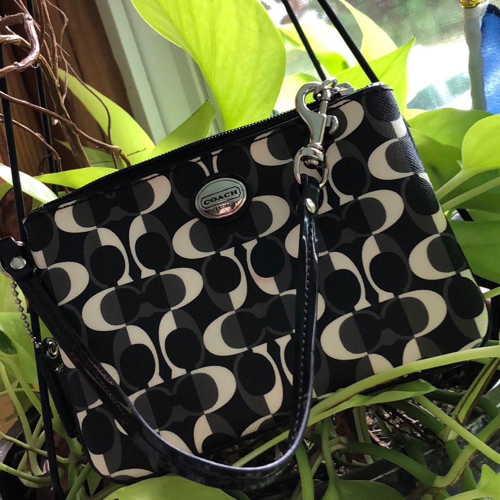 💝COACH Wristlet & COACH POPPY WRISTLET ! "HOT" 💝